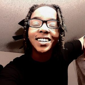 Meet your Posher, Caleah